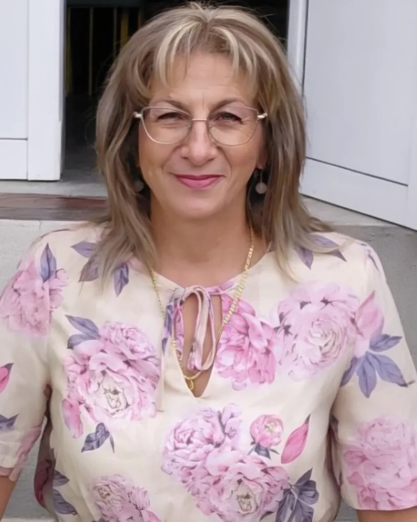 Лиляна Симеонова — Заместник-директор по учебната дейност